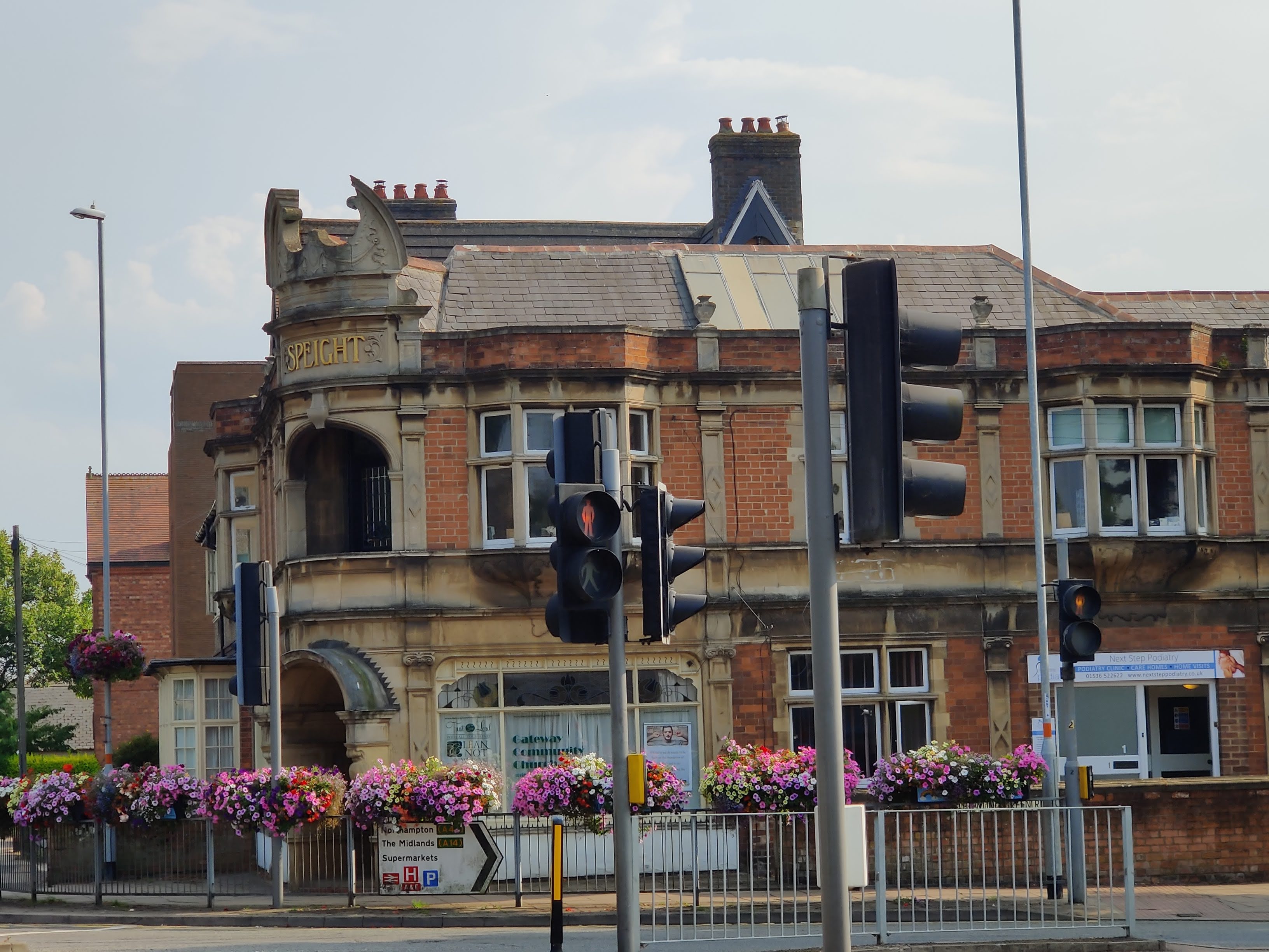42 London Road, Kettering NN15 7QA