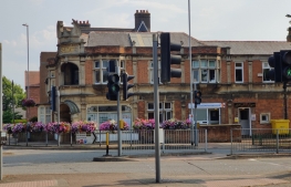 42 London Road & 1 - 3 Bowling Green, Kettering 