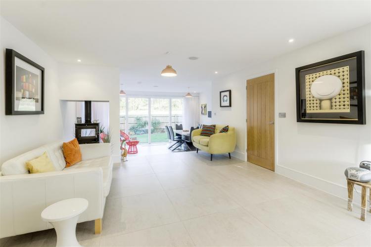 Mackworth Drive, Finedon Property Details Harwoods Property