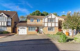 Holcot Close